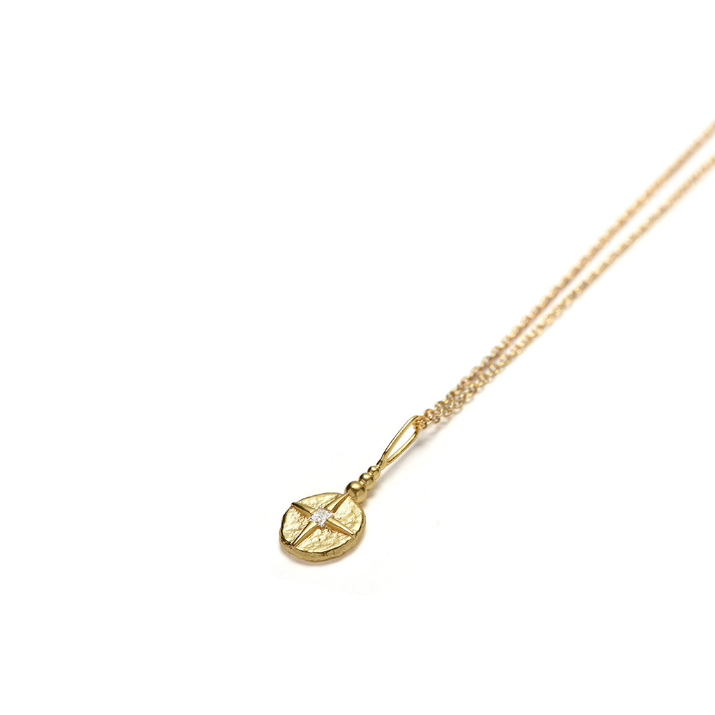 Gold north clearance star necklace